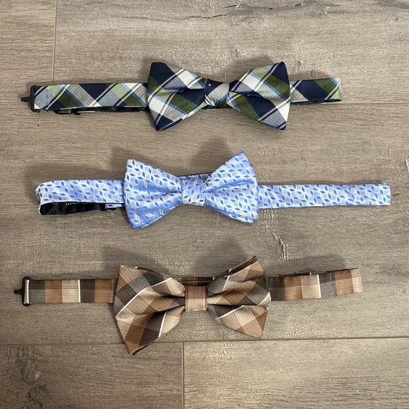 Other - Bundle of 3 Mens Bowties